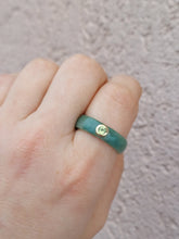 Load image into Gallery viewer, Green Jade &amp; Peridot Ring - 18K Gold