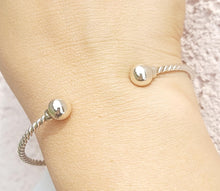 Load image into Gallery viewer, Cape Cod Twist Cuff Bangle with 2 Beads - Sterling Silver