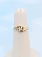 Load image into Gallery viewer, Shooting Star Diamond Ring - 14K Yellow Gold