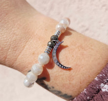 Load image into Gallery viewer, Friendship Moon Beaded Bracelet - TJazelle