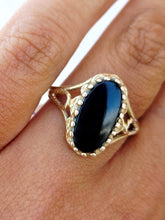 Load image into Gallery viewer, Onyx Oval Ring - 14K Yellow Gold - Estate