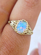 Load image into Gallery viewer, Opal Filigree Ring - 14K Yellow Gold - Estate