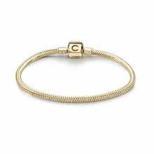 Load image into Gallery viewer, 7.5" 14K Yellow Gold Chamilia Snap Bracelet - Chamilia