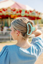 Load image into Gallery viewer, “Mint To Be” Open Large Clip