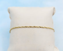Load image into Gallery viewer, 7" Singapore Bracelet - 10K Yellow Gold