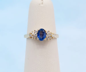 Sapphire and Diamond Ring - 14K Yellow Gold - Estate Piece