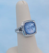 Load image into Gallery viewer, Quartz &amp; Dyed Blue Mother of Pearl Fusion Ring - Colore SG