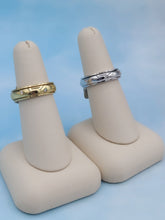 Load image into Gallery viewer, Spinner Diamond Ring - 14K Gold