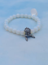 Load image into Gallery viewer, Indian Chief Hat Bracelet