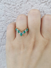 Load image into Gallery viewer, Emerald Diamond V Ring -14K Yellow Gold - Estate Piece