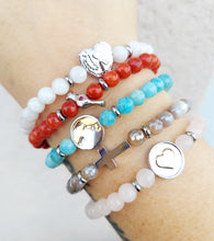 Load image into Gallery viewer, Red Cardinal Beaded Moments Bracelet - TJazelle