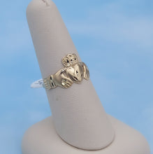 Load image into Gallery viewer, Irish Claddagh Ring - 14K Yellow Gold