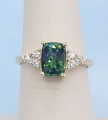 Green Tourmaline and Diamond Ring - 14K Gold