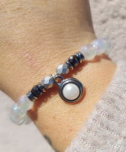 Load image into Gallery viewer, Pearls of Wisdom Graduation Beaded Bracelet - Stash