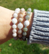 Load image into Gallery viewer, Moonstone Beaded Bracelet