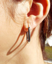 Load image into Gallery viewer, Silver Oval Snap Hoops - Sterling Silver