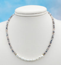 Load image into Gallery viewer, Pearl &amp; Faceted Beaded Choker Necklace