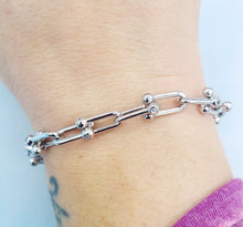 Load image into Gallery viewer, U Link Bracelet - Sterling Silver