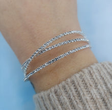 Load image into Gallery viewer, Flex Crossover Bangle