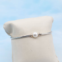Load image into Gallery viewer, Soft Cape Cod Bracelet with Pearl Center - Sterling Silver