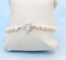 Load image into Gallery viewer, Vintage Pearl Toggle Bracelet