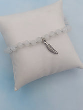 Load image into Gallery viewer, Feather Zacasha Bracelet