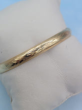 Load image into Gallery viewer, Polished and Brushed Estate Bangle - 14K Gold