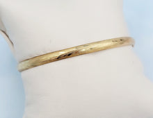 Load image into Gallery viewer, Thin Etched Estate Bangle - 14K Gold