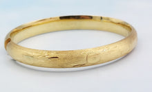 Load image into Gallery viewer, Thick Etched Estate Bangle - 14K Gold
