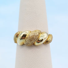 Load image into Gallery viewer, Gold Dome "Croissant" Ring - 14K Yellow Gold - Estate Piece