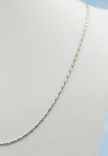 Load image into Gallery viewer, 20” Medium Thickness Two Tone Razza Chain - 14K 3.67 Grams