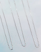 Load image into Gallery viewer, Lumina Chain - 14K White Gold