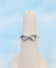 Load image into Gallery viewer, Polished Infinity Ring - Sterling Silver