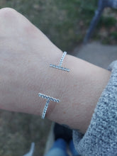 Load image into Gallery viewer, Flex T Style Bangle