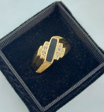 Load image into Gallery viewer, Onyx and Diamond Men’s Estate Ring - 10K Yellow Gold