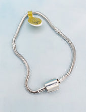 Load image into Gallery viewer, Silver Bead Charm Bracelet