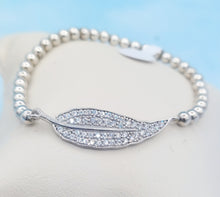 Load image into Gallery viewer, CZ Leaf Silver Stretch Bracelet