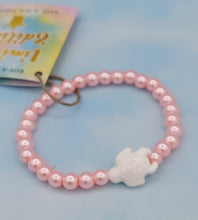 Load image into Gallery viewer, Pink Pearl with White Sea Turtle Bracelet