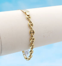 Load image into Gallery viewer, 6&quot; Baby or Child Gucci Link ID Bracelet - 14K Yellow Gold