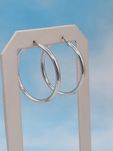 Load image into Gallery viewer, 1.5&quot; Polished White Gold Hoops - 14K White Gold