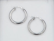 Load image into Gallery viewer, 1&quot; Polished White Gold Hoops - 14K White Gold