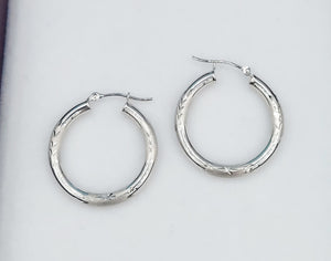 1" White Gold Polished & Patterned Hoops - 14K White Gold