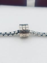 Load image into Gallery viewer, MUM Bead with Flowers