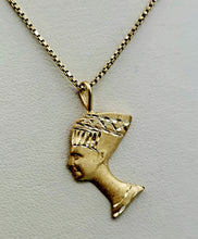 Load image into Gallery viewer, Nefertiti (Queen of Egypt) Gold Charm on 16&#39; Box Chain - Estate