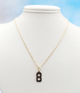 Number 8 On Singapore Chain - 14K Yellow Gold
