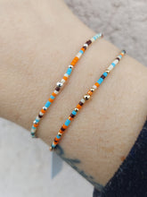 Load image into Gallery viewer, Native Seed Bead Bracelet - Dainy Stretch Bracelet