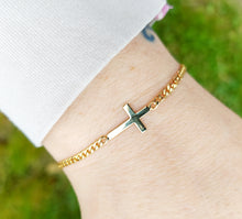 Load image into Gallery viewer, Cross Bracelet with Curb Chain - 14K Yellow Gold