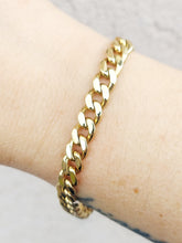 Load image into Gallery viewer, Men's 8" Heavy Cuban Link Bracelet - 14K Yellow Gold