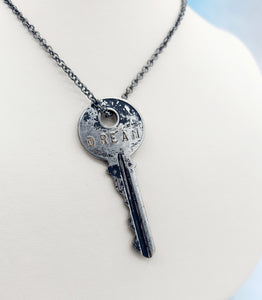 “Dream" Giving Key Necklace