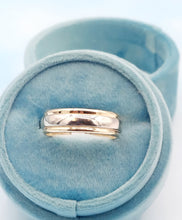 Load image into Gallery viewer, Two Tone Heavy Men's Estate Ring - 14K Gold